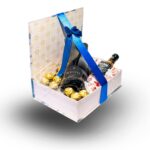 Aranjament tip carte "Wine&Raffaelo"– Premium - Flowers31